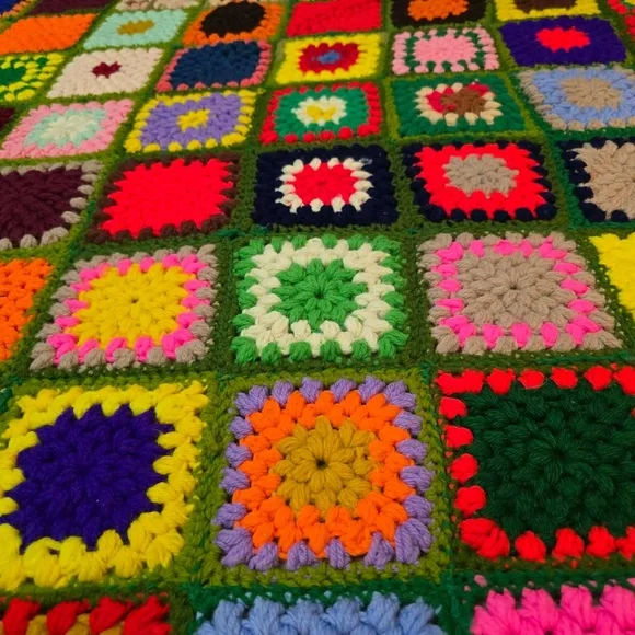 Handmade Granny Square Afghan Boho Vintage Hippie Throw Blanket Colorful - Picture 7 of 12